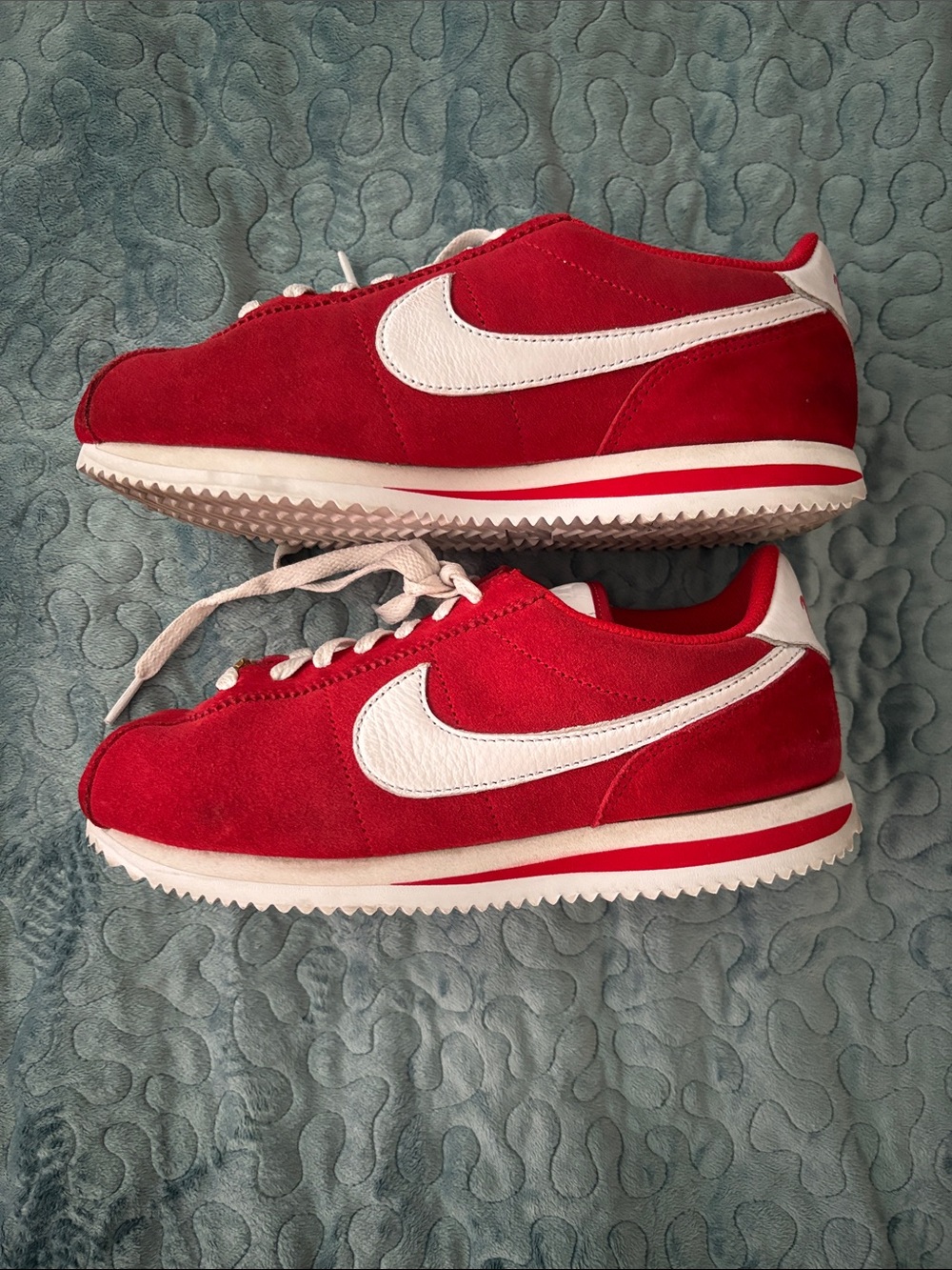 Nike Women’s Red Suede Sneakers retro style 2024 - Picture 8 of 9